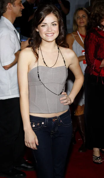Aktorka Lucy Hale Los Angeles Premiera High School Musical Senior — Zdjęcie stockowe
