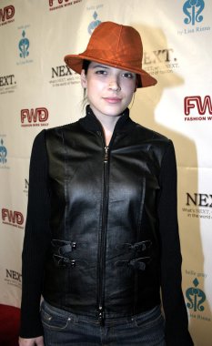 aktris Kelly Nishimoto