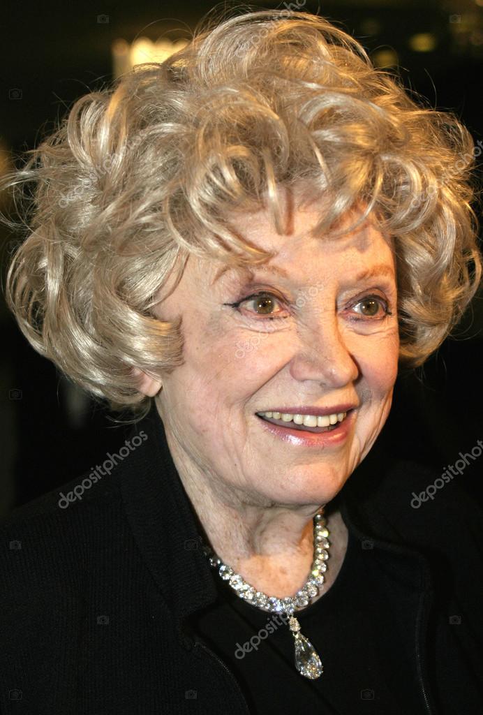 Actress Phyllis Diller – Stock Editorial Photo © PopularImages #114382636