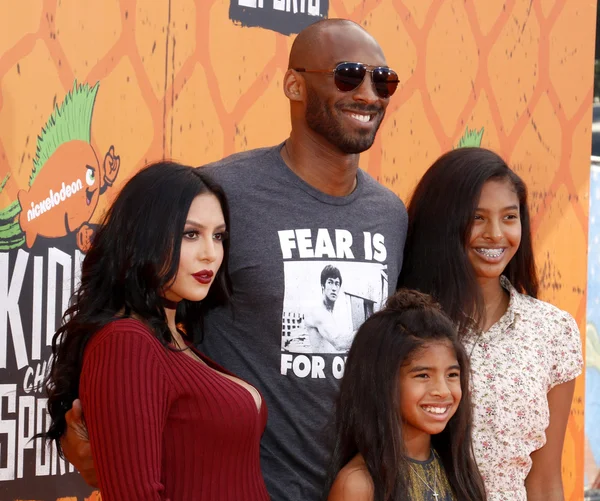 Kobe Bryant et Vanessa Laine Bryant — Photo