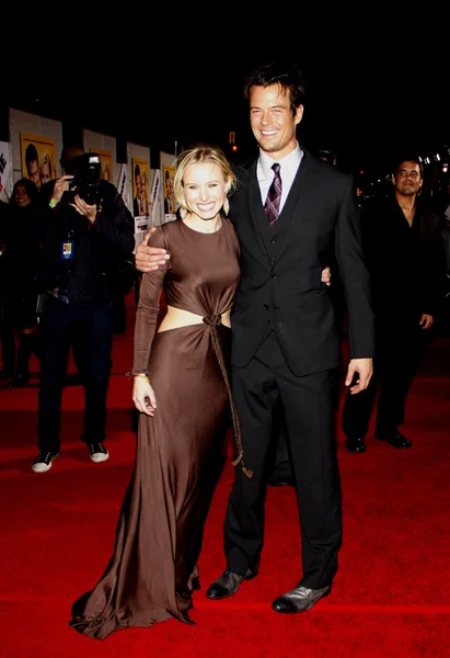 Kristen Bell e Josh Duhamel — Foto Stock