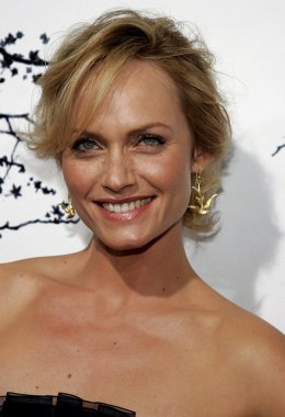 aktris Amber Valetta