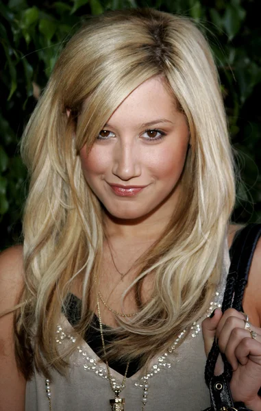 Atriz Ashley Tisdale — Fotografia de Stock