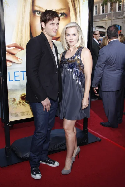 Jennie Garth, Peter Facinelli — Stock fotografie