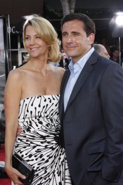 Steve Carell, Nancy duvarlar
