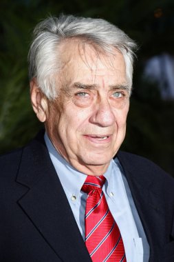 Aktör Phillip Baker Hall