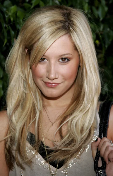 Herečka Ashley Tisdale — Stock fotografie