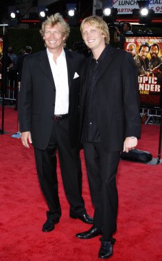 Nigel Lythgoe ve oğlu Simon