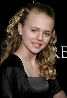 sinema oyuncusu Courtney Taylor Burness