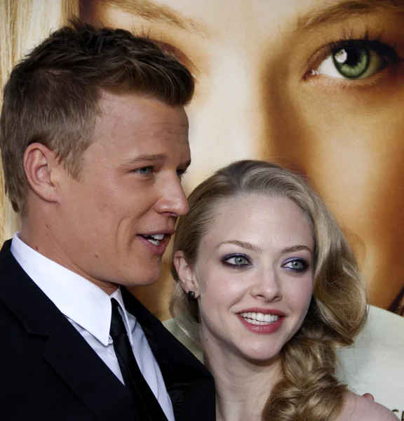 Amanda Seyfried, Chris Egan — Stockfoto