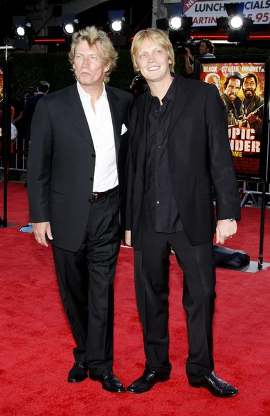 Nigel Lythgoe ve oğlu Simon