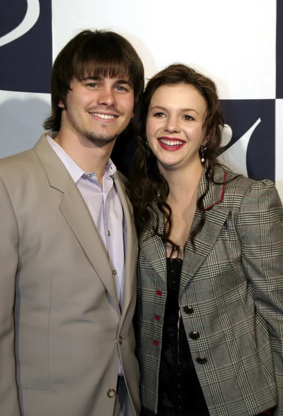 Jason Ritter e Amber Tamblyn — Fotografia de Stock