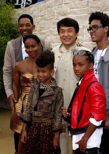 Jackie Chan și familia Will Smith — Fotografie, imagine de stoc