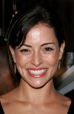 aktris Emmanuelle Vaugier