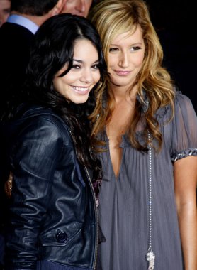 Vanessa Anne Hudgens, Ashley Tisdale