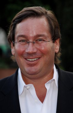 yönetmen David Nutter