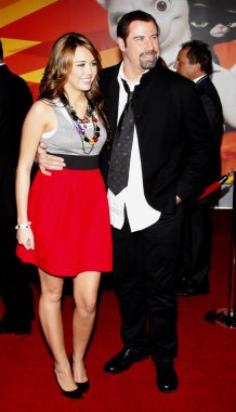 John Travolta, Miley Cyrus