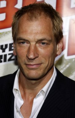 aktör Julian Sands