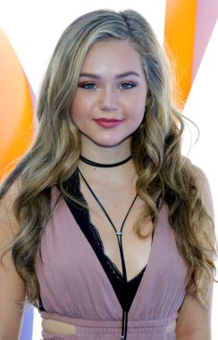 oyuncu Brec Bassinger