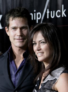 Joanna Going, Dylan Walsh