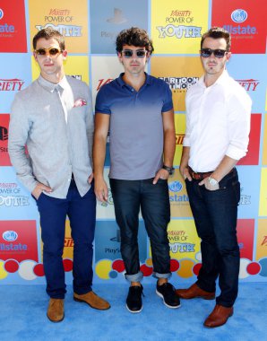 nick Jonas, joe jonas ve kevin jonas