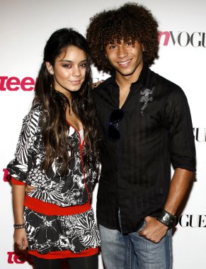 Vanessa Hudgens and Corbin Bleu