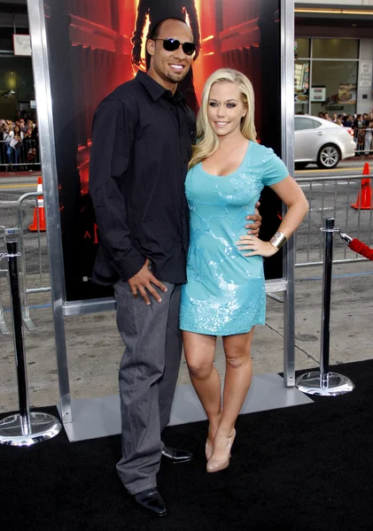 Hank Baskett y Kendra Wilkinson — Foto de Stock