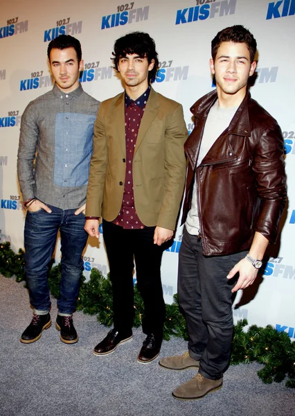 Kevin Jonas, Joe Jonas y Nick Jonas — Foto de Stock