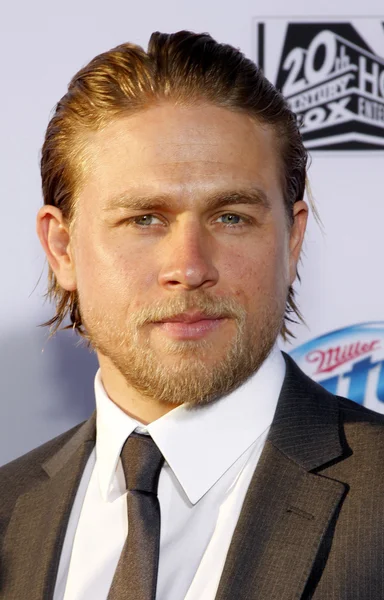 Charlie Hunnam in Los Angeles — Stock Photo, Image