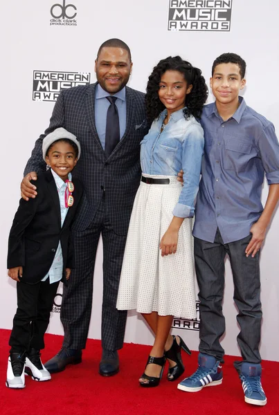 Anthony Anderson  with children — Stok fotoğraf