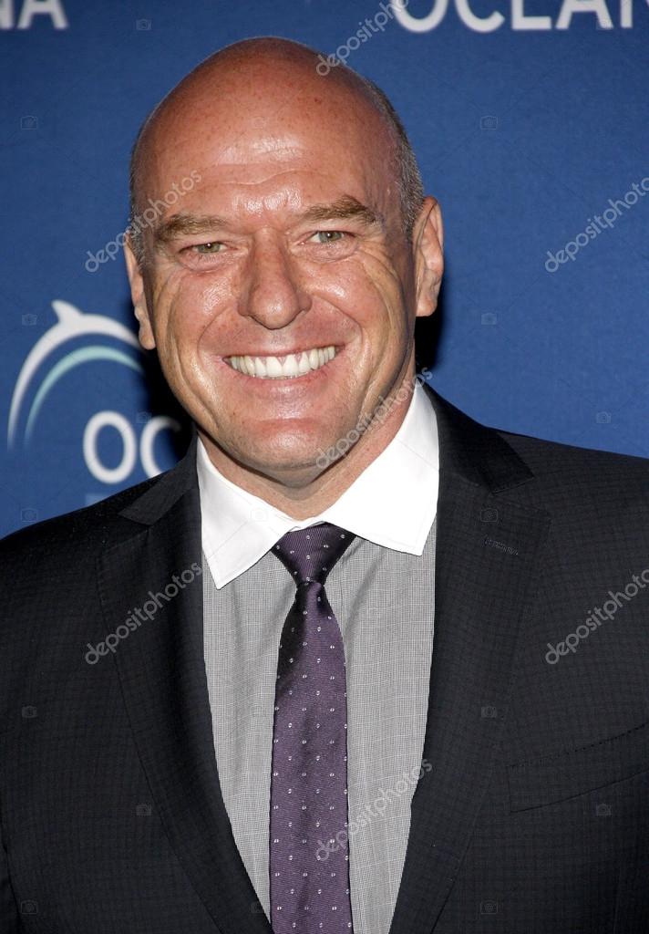 Dean Norris - Actor