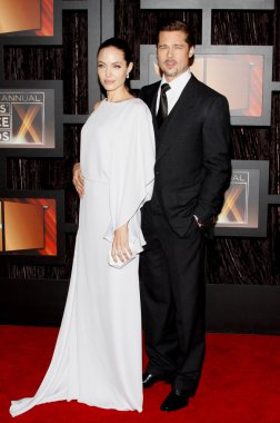 Angelina jolie ve brad pitt