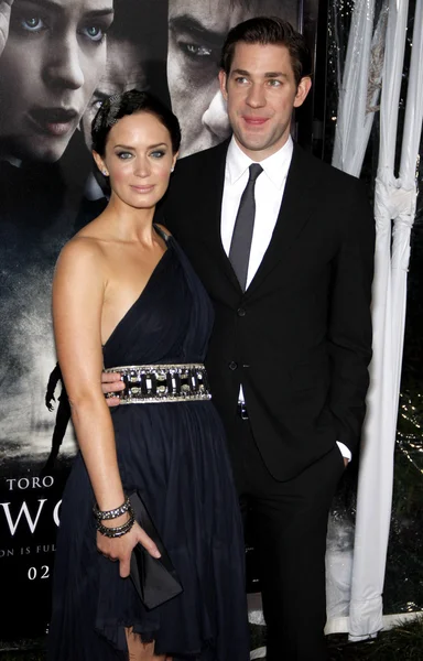 Emily Blunt and John Krasinski — Stock Photo, Image