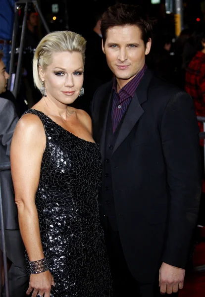 Jennie garth och peter facinelli — Stockfoto