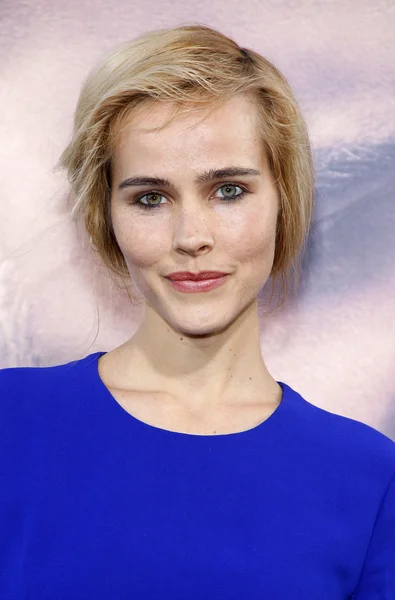 Isabel Lucas at the Los Angeles — ストック写真