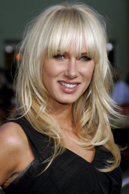 Actress Kimberly Stewart
