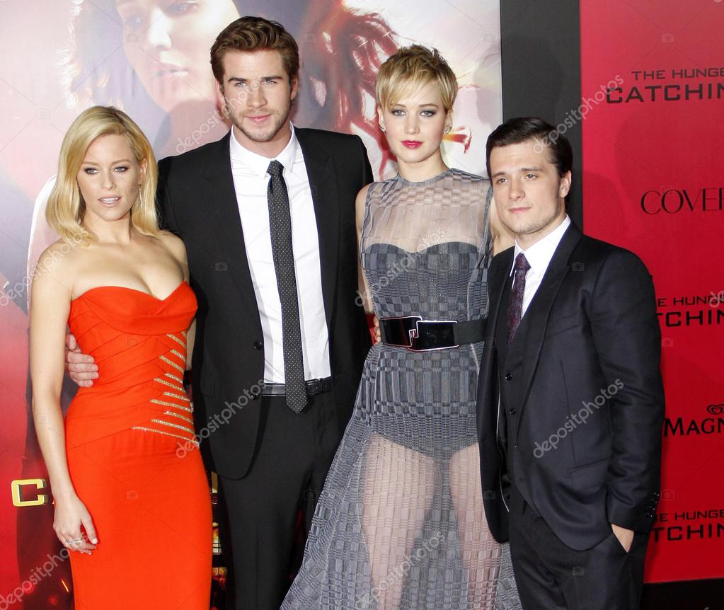 Jennifer Lawrence and Josh Hutcherson — Stock Editorial Photo ©  PopularImages #79437890, image size:1023x862