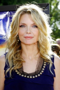 aktris michelle pfeiffer