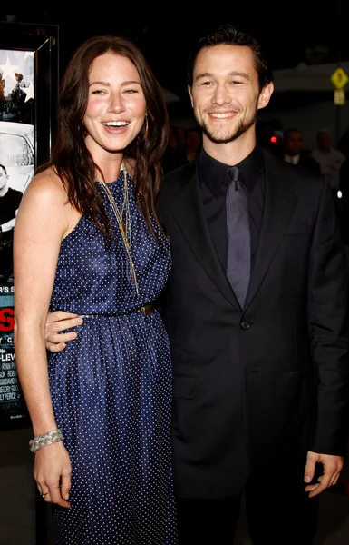 Lynn Collins e Joseph Gordon-Levitt — Fotografia de Stock