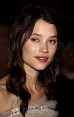 Astrid Berges-Frisbey Los Angeles şehrinde