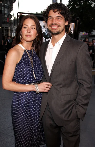 Lynn Collins y Steven Strait — Foto de Stock