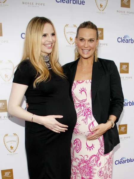 Rosie Pope y Molly Sims — Foto de Stock