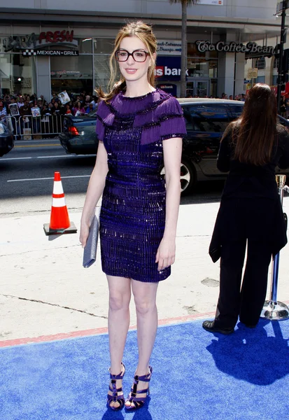 Anne Hathaway in Hollywood — Stockfoto