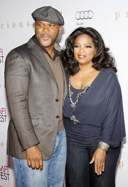 Oprah winfrey 和 tyler perry — 图库照片