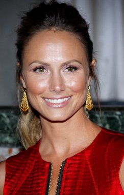Beverly Hills, Ca, Amerika Birleşik Devletleri - 17 Mart 2015: Stacy Keibler azınlık işleri etkisi için bağımsız okul İttifak, Four Seasons Hotel Los Angeles, akşam yemeği Ödülleri.