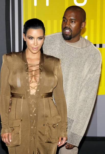 Kanye West e Kim Kardashian — Fotografia de Stock