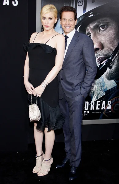 Alice Evans y Ioan Gruffudd — Foto de Stock