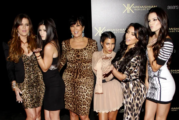 Familia Kardashian y Jenner — Foto de Stock