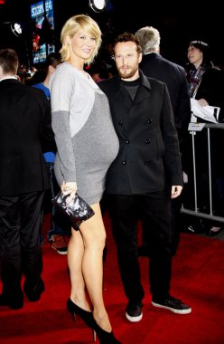 Jenna elfman ve bodhi elfman