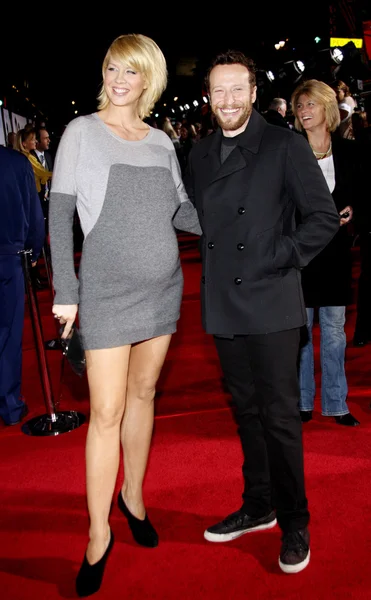 Jenna Elfman and Bodhi Elfman — Stock Photo, Image